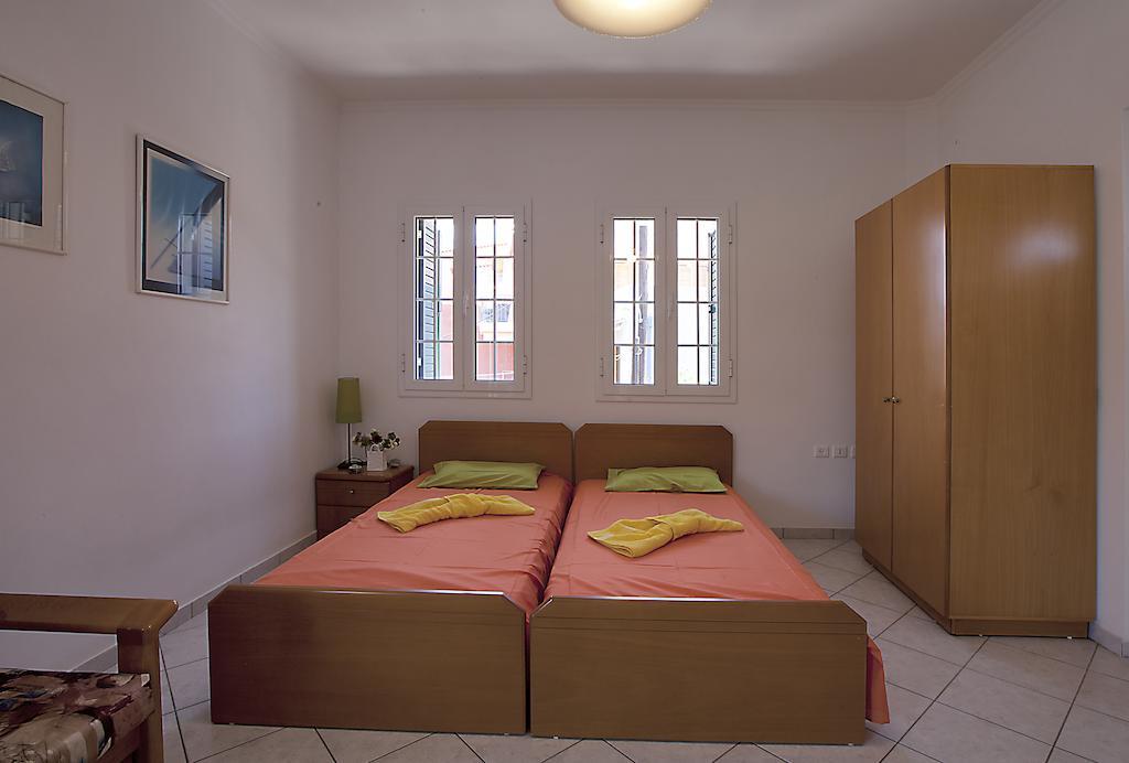 Drimouras Apartments زيروبيغادو الغرفة الصورة